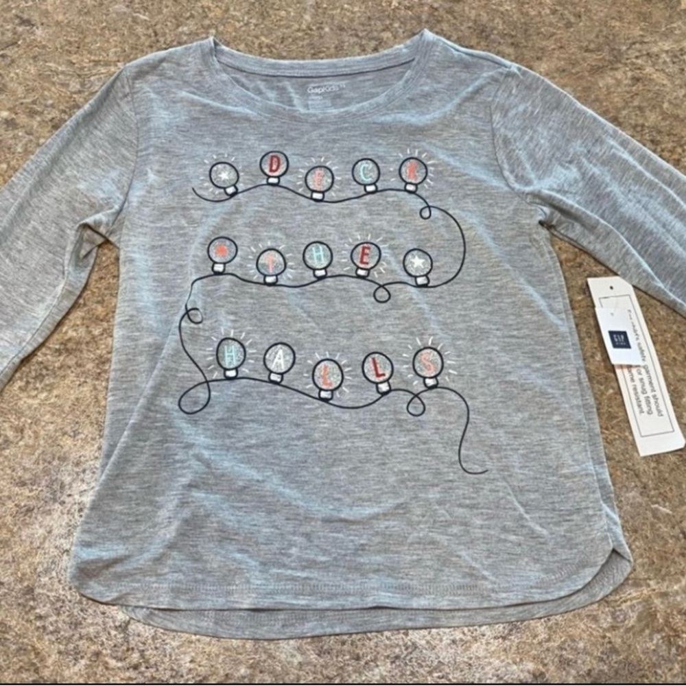 New Gap Christmas Shirt